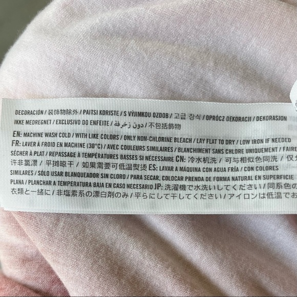 •Hollister• Must Have Collection Tie Dye Tee - Size Small - Picture 8 of 9